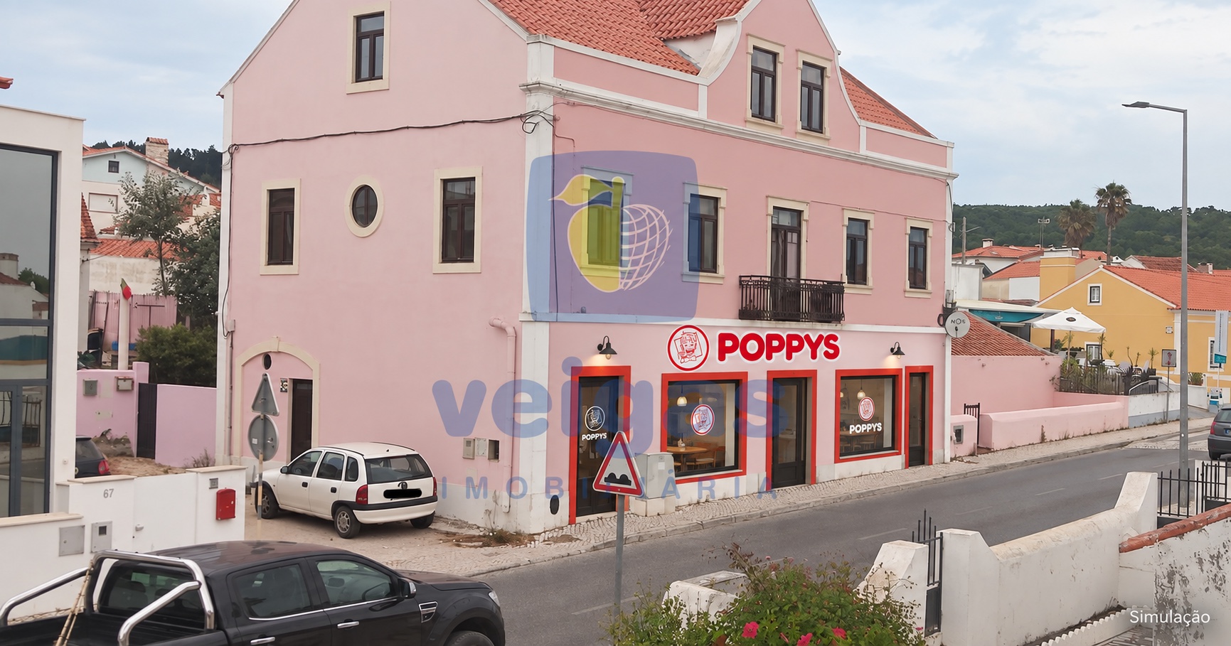 Simulação POPPYS para o imóvel Foz do Arelho · antiga frente Café Caravela, Caldas da Rainha; não representa loja construída